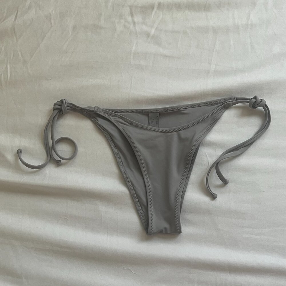 skims signature swim dipped tie bottom